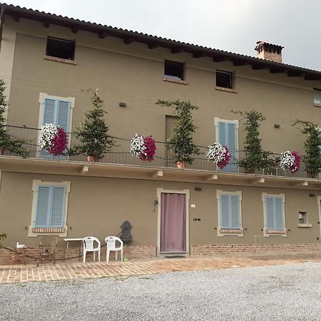 La Casa Di Roby-1 Appartamento La Morra Con Piscina Eksteriør bilde