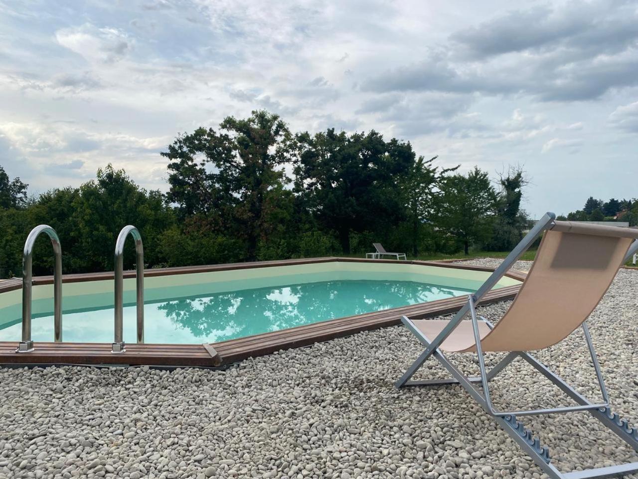 La Casa Di Roby-1 Appartamento La Morra Con Piscina Eksteriør bilde