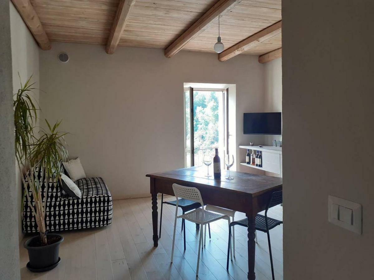 La Casa Di Roby-1 Appartamento La Morra Con Piscina Eksteriør bilde